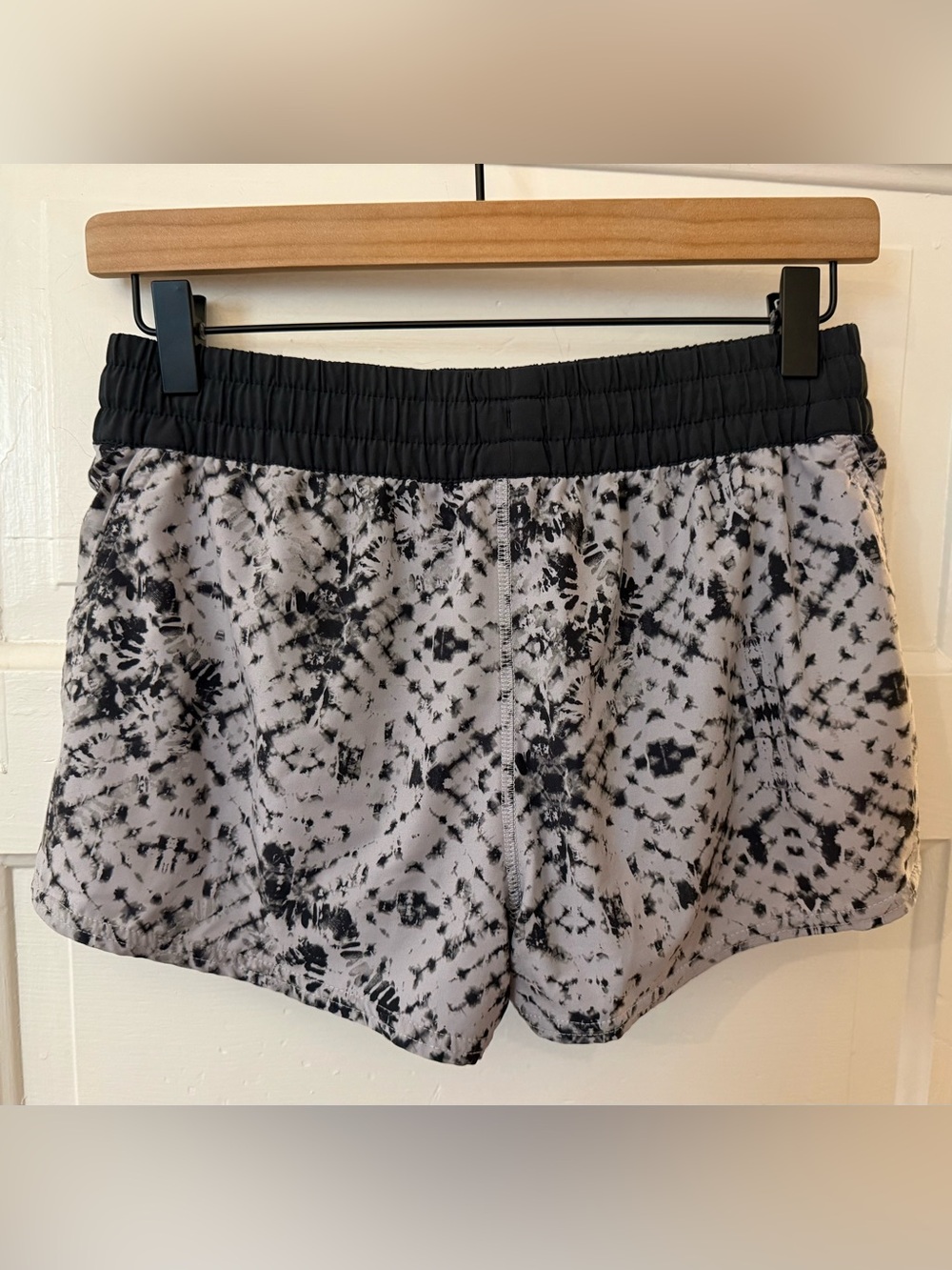 Vuori Clementine Short 2.5” S - Picture 2 of 7